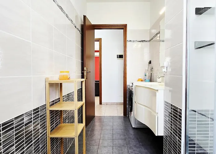 Guest Alpi شقة Cadelbosco di Sotto